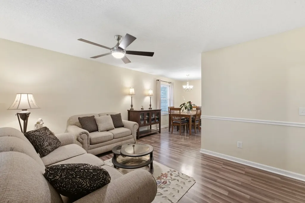 103 Earnhart Street Shelbyville TN 37160
