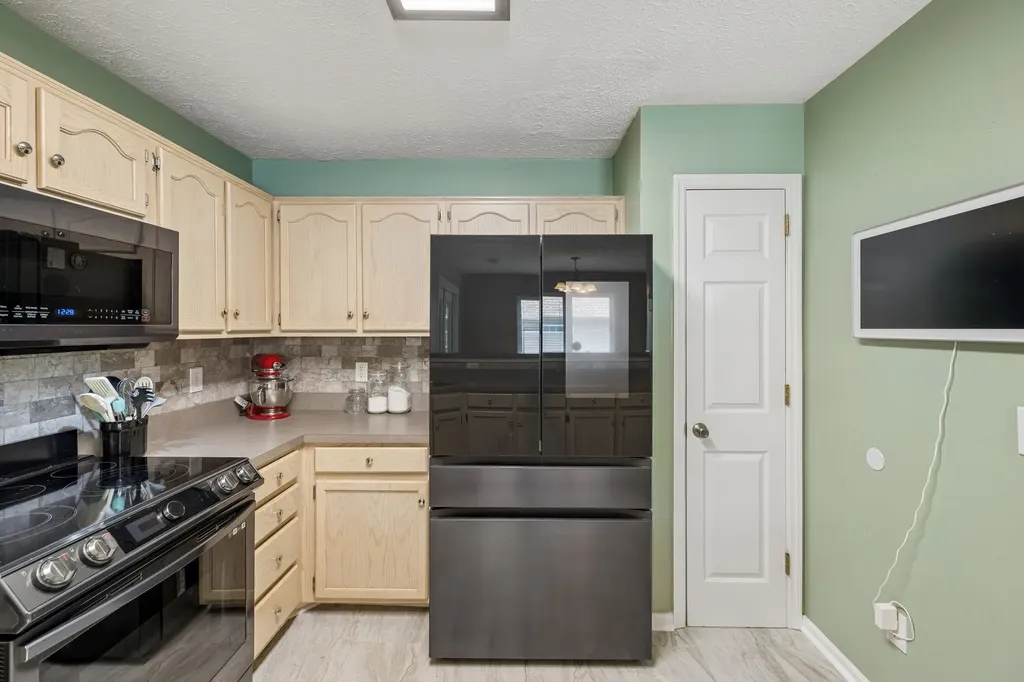 1423 Hilltop Drive Mount Juliet TN 37122