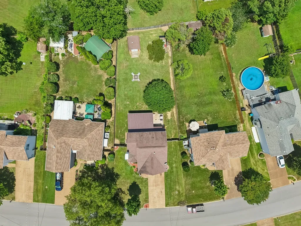 1423 Hilltop Drive Mount Juliet TN 37122