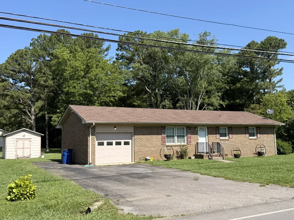 921 Horse Mountain Road Shelbyville TN 37160