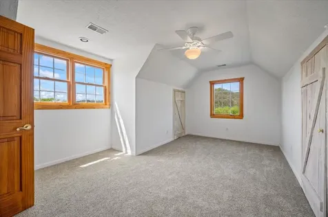 216 Old Wolf Hill Road Bethpage TN 37022
