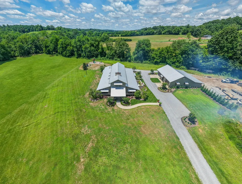 1213 Rock Church Road Dickson TN 37055