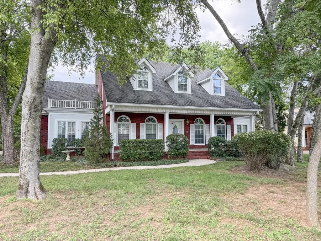 1618 Buckingham Drive Murfreesboro TN 37129