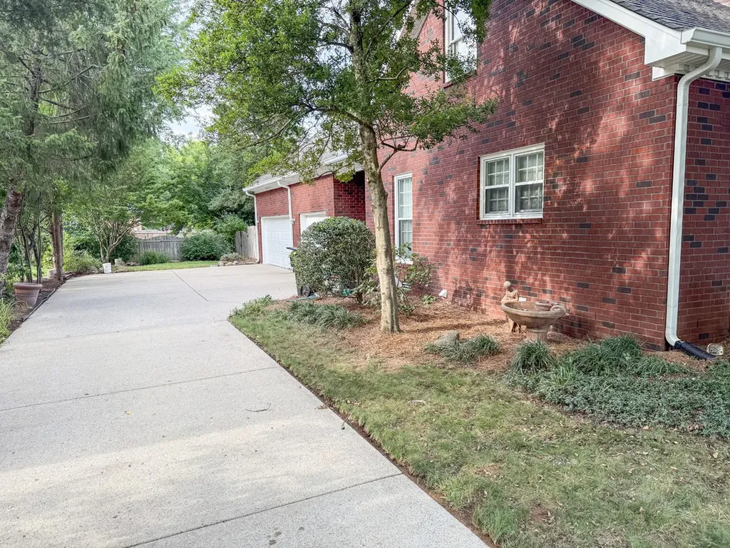 1618 Buckingham Drive Murfreesboro TN 37129