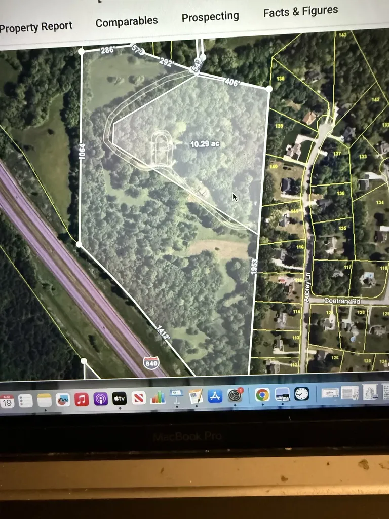 1125 Porter Road Burns TN 37029
