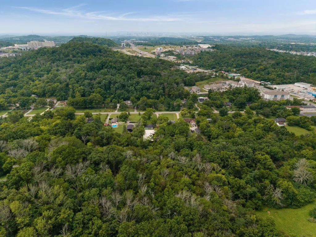 0 Due West Avenue N Madison TN 37115