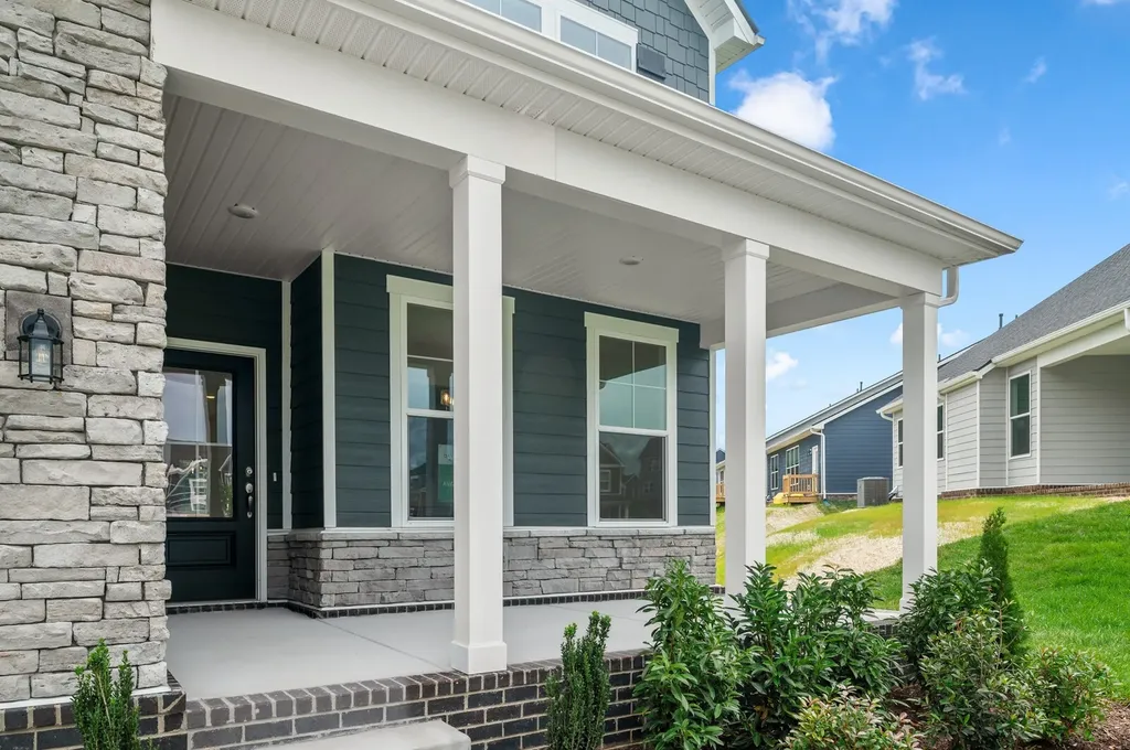 8266 Netterfield Drive White House TN 37188