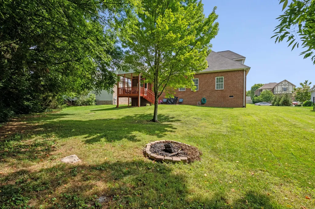 3316 Blackberry Lane Lebanon TN 37087