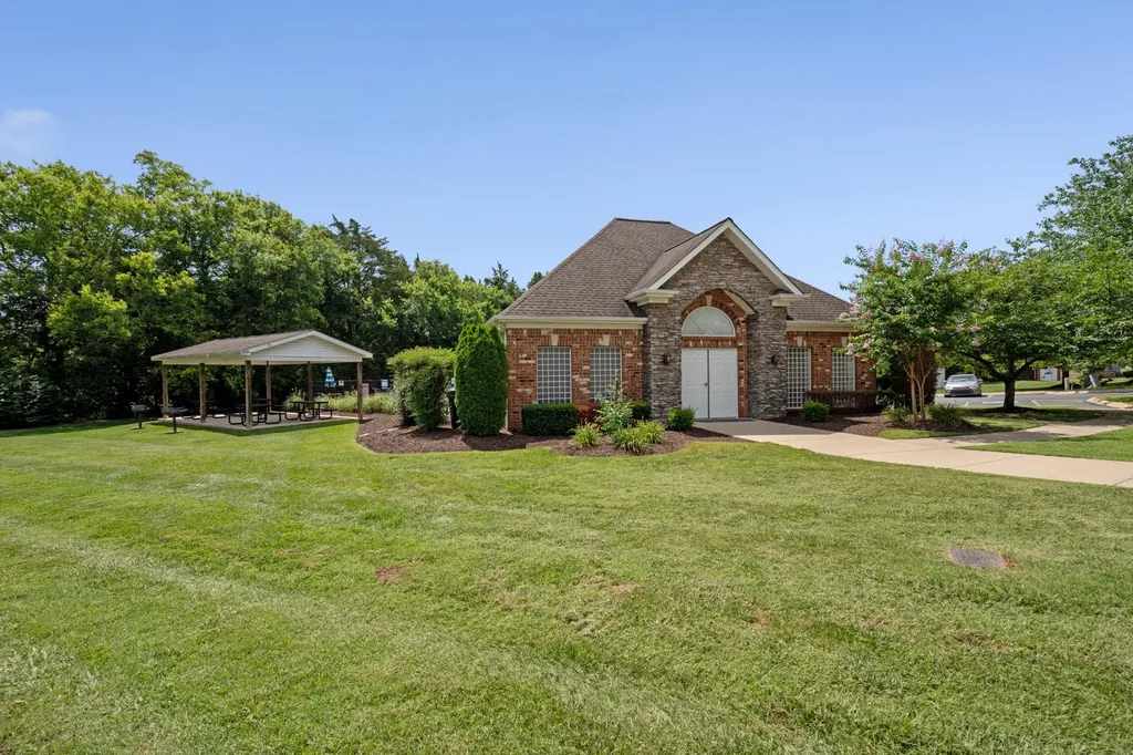 3316 Blackberry Lane Lebanon TN 37087