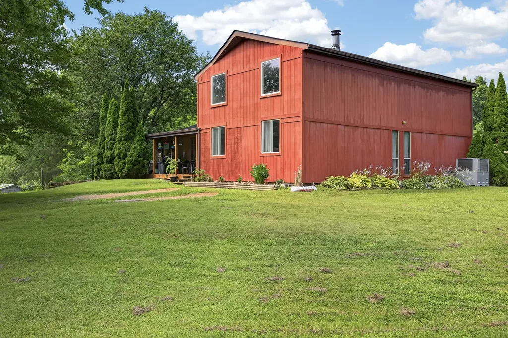11393 Cookeville Boat Dock Road Baxter TN 38544