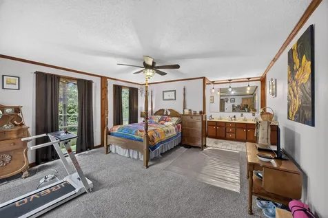 11393 Cookeville Boat Dock Road Baxter TN 38544