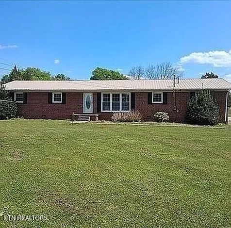 992 Shelly Road Decherd TN 37324