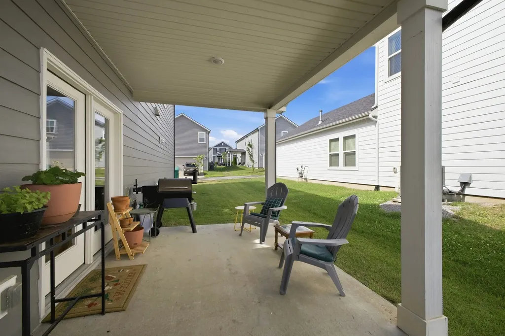 4041 Arrowleaf Lane Antioch TN 37013