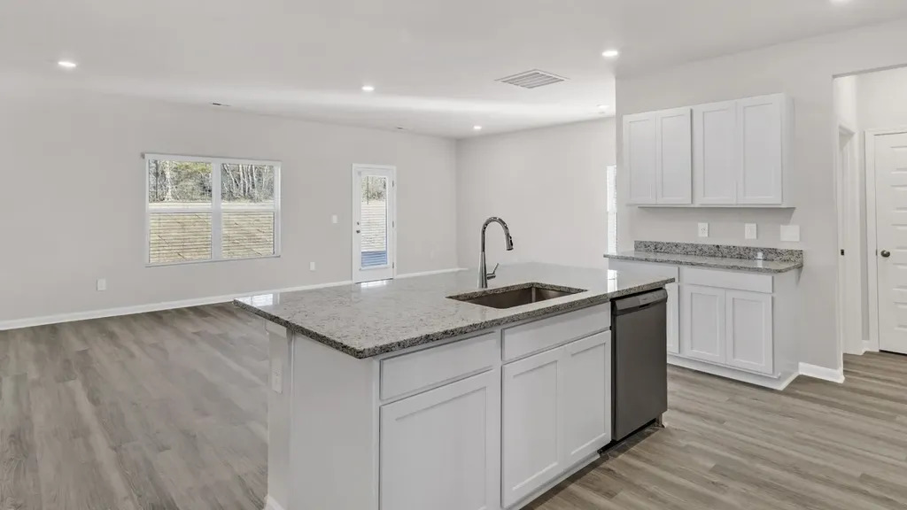 6 Lucy Cove Fayetteville TN 37334