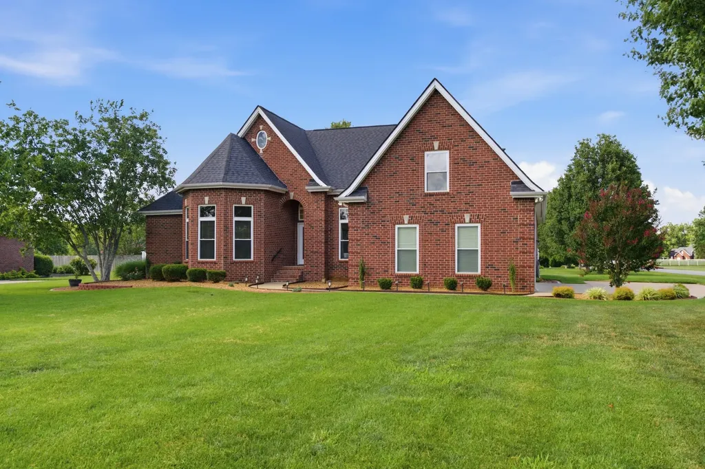 102 Copperas Court Murfreesboro TN 37128