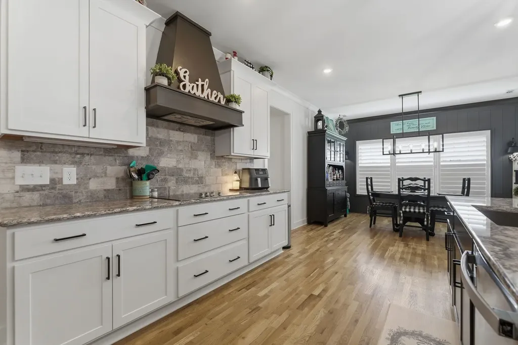 3705 Carriage Drive Murfreesboro TN 37128