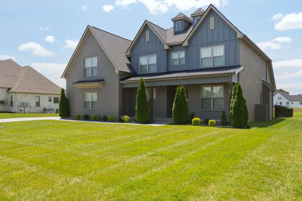 3705 Carriage Drive Murfreesboro TN 37128