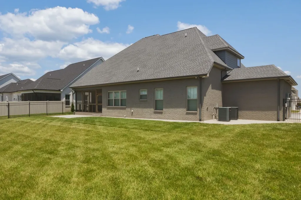 3705 Carriage Drive Murfreesboro TN 37128