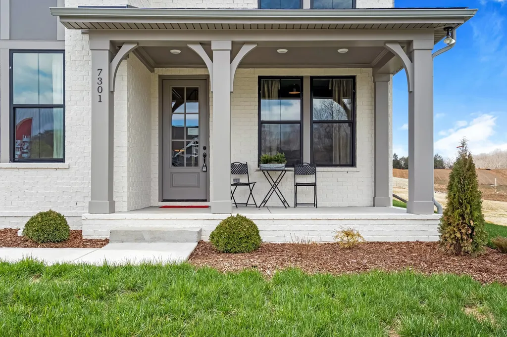 7301 Buckhorn Court Fairview TN 37062