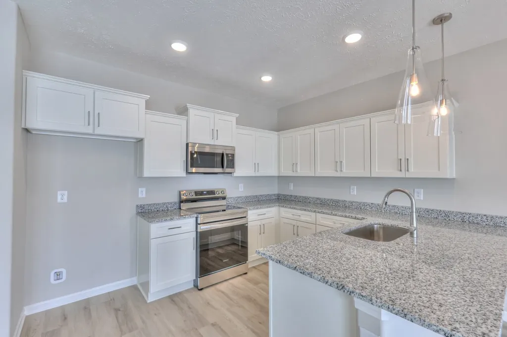 27 Hardwood Road Tullahoma TN 37388