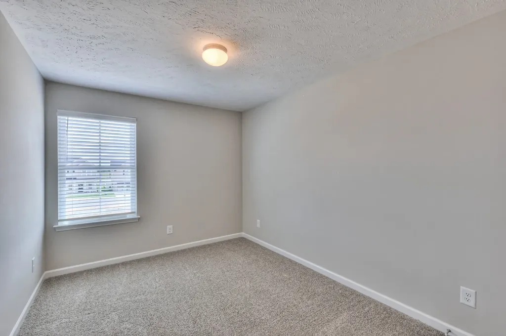 27 Hardwood Road Tullahoma TN 37388