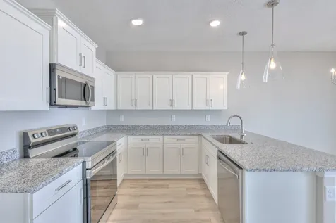27 Hardwood Road Tullahoma TN 37388