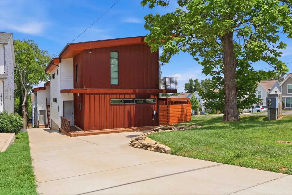 1427 Monetta Avenue Nashville TN 37216