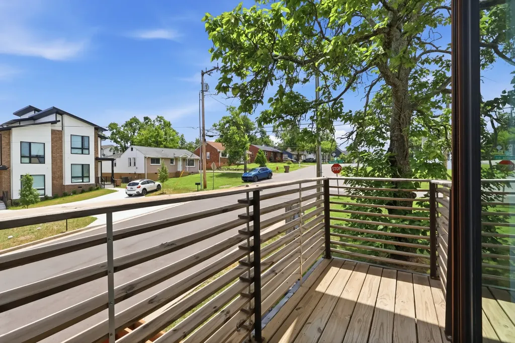 1427 Monetta Avenue Nashville TN 37216