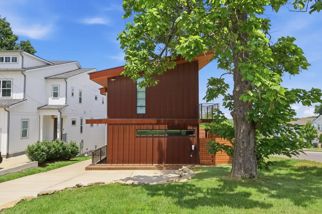 1427 Monetta Avenue Nashville TN 37216