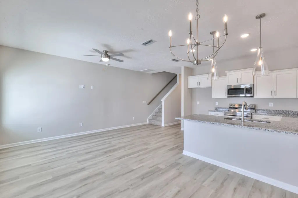 31 Hardwood Road Tullahoma TN 37388