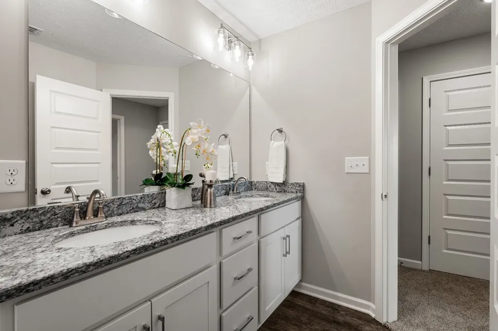 31 Hardwood Road Tullahoma TN 37388