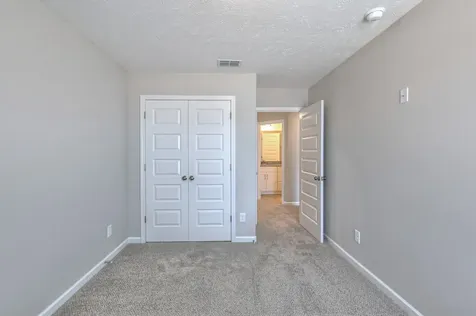31 Hardwood Road Tullahoma TN 37388