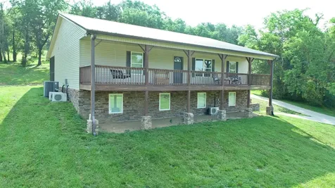 1000 Glasgow Branch Road Hartsville TN 37074