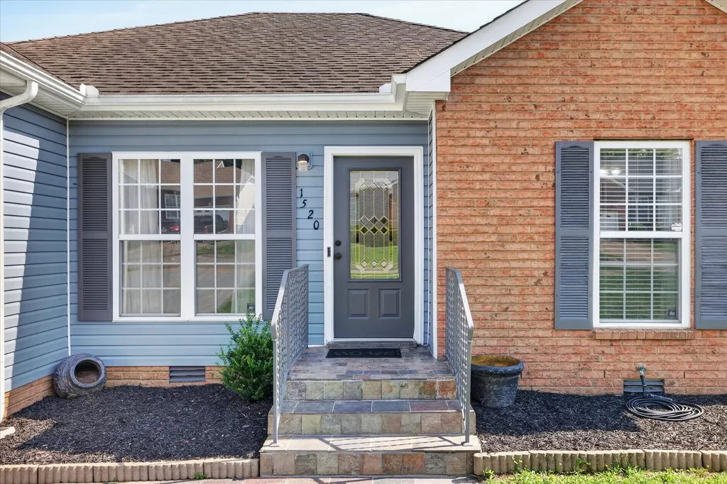 1520 Brick Drive Nashville TN 37207