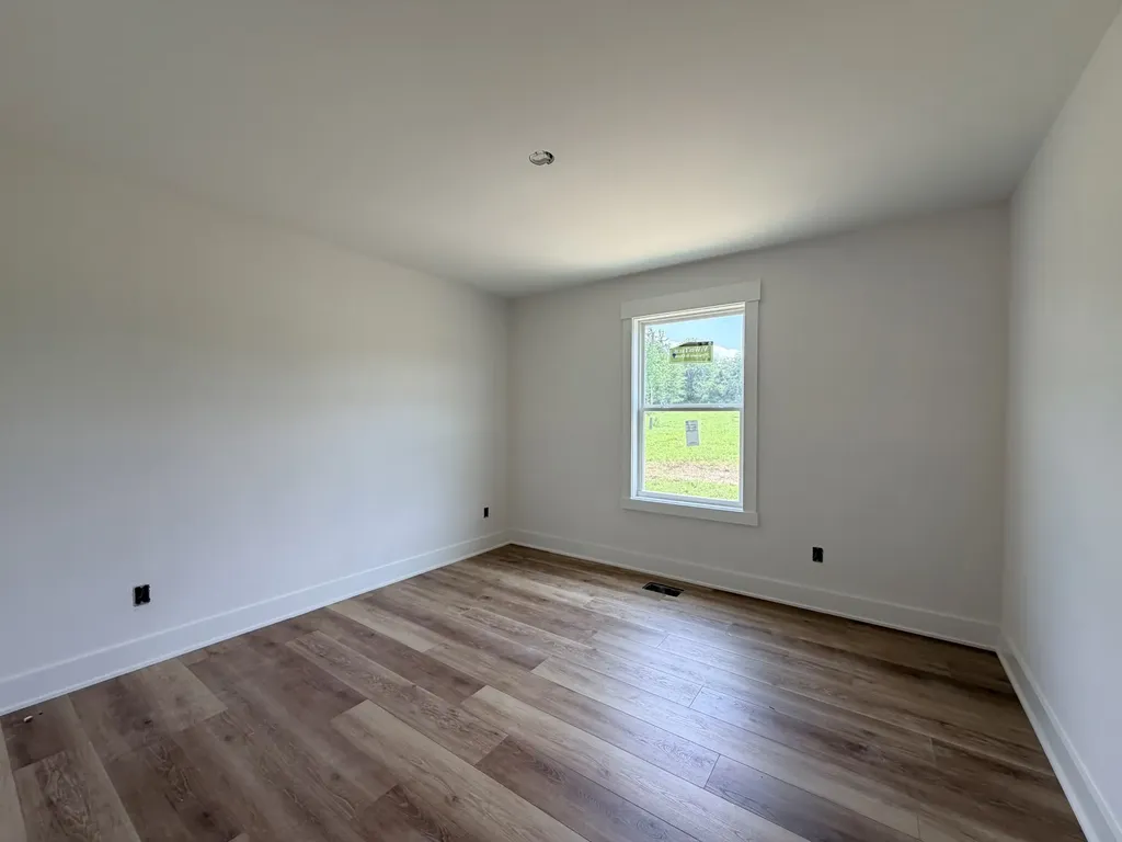 1305 Vickie Lane Portland TN 37148
