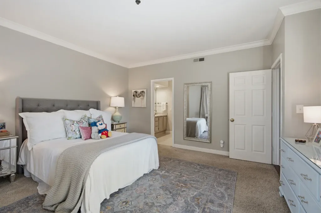 3818 West End Avenue Nashville TN 37205