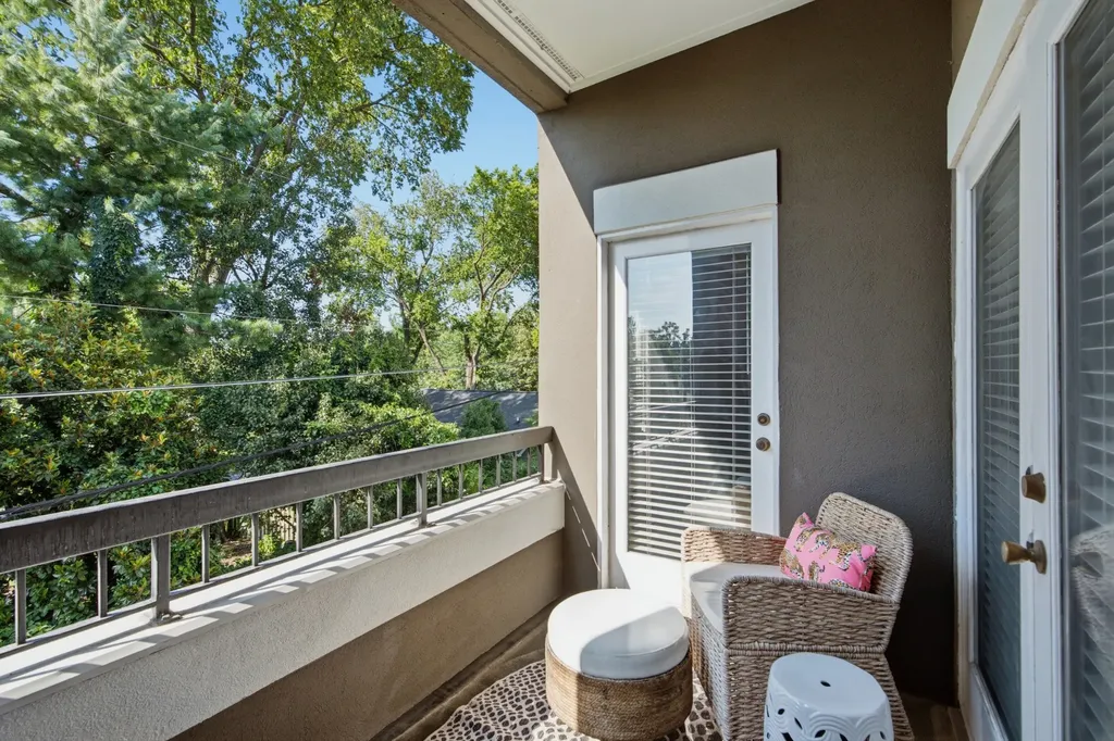 3818 West End Avenue Nashville TN 37205