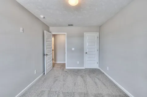 23 Hardwood Road Tullahoma TN 37388