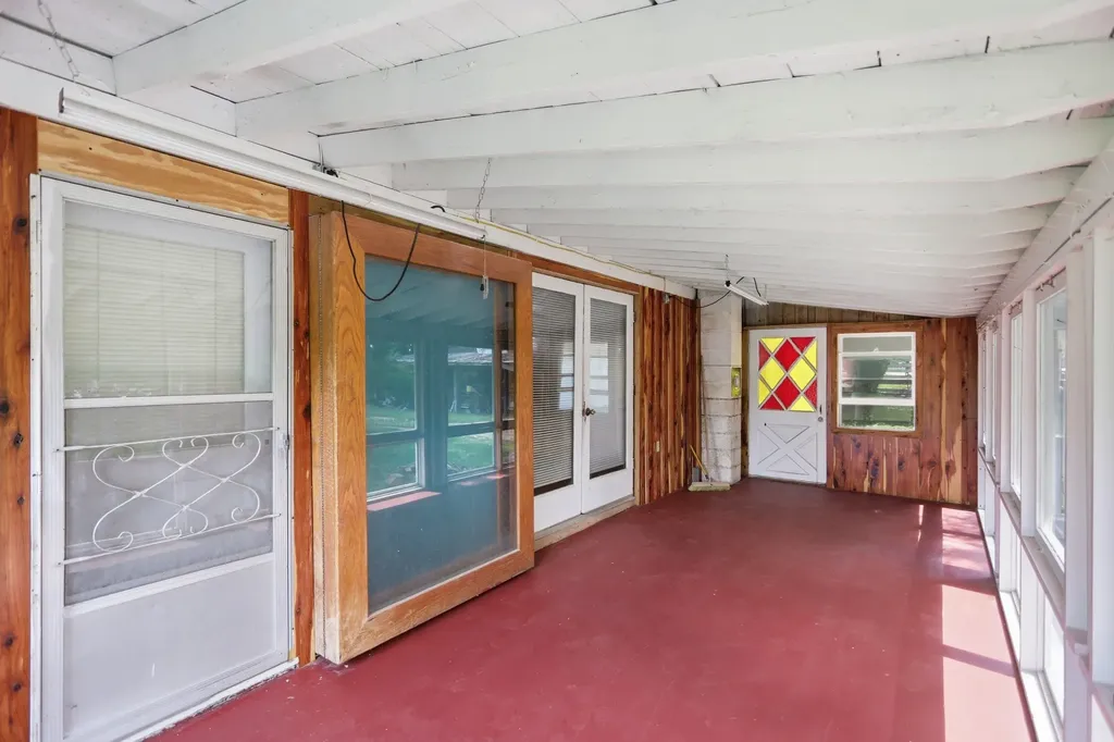 120 Bradley Lane Cottontown TN 37048