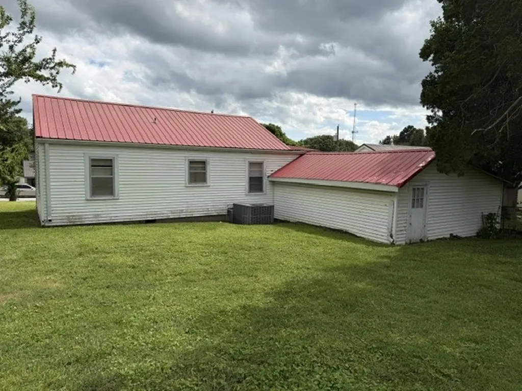 1505 Lawndale Street Fayetteville TN 37334