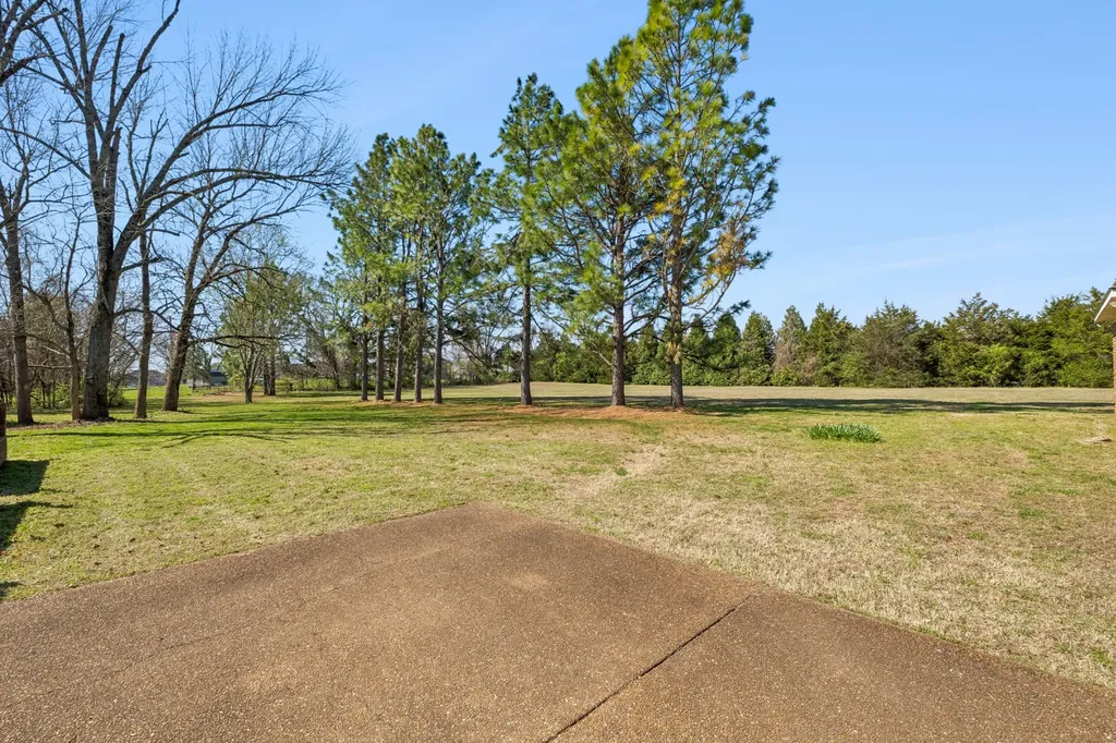 1929 Hickory Ridge Road Lebanon TN 37087