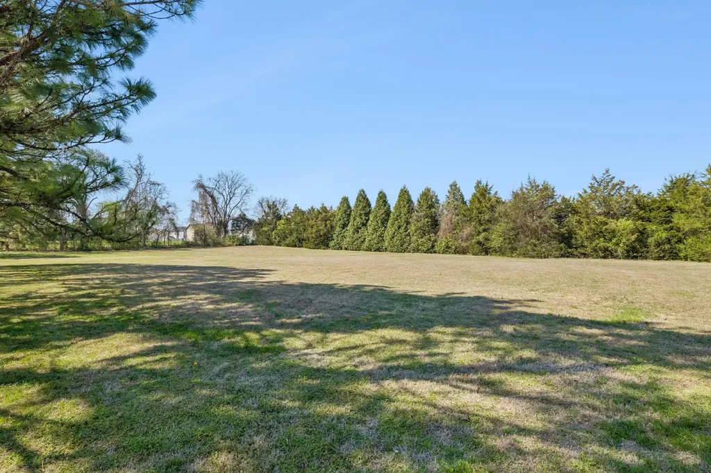 1929 Hickory Ridge Road Lebanon TN 37087