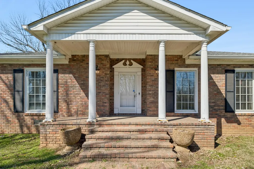 1929 Hickory Ridge Road Lebanon TN 37087