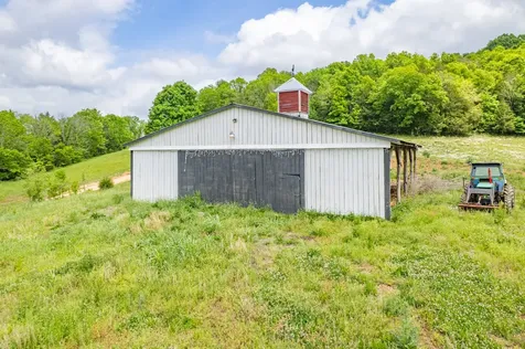 4187 Booker Farm Road Hampshire TN 38461
