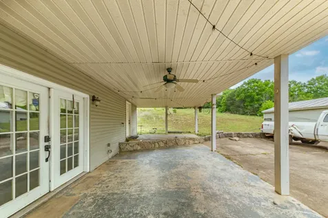 4187 Booker Farm Road Hampshire TN 38461