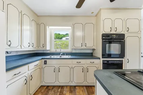 4187 Booker Farm Road Hampshire TN 38461