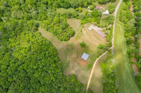4187 Booker Farm Road Hampshire TN 38461