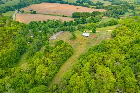 4187 Booker Farm Road Hampshire TN 38461