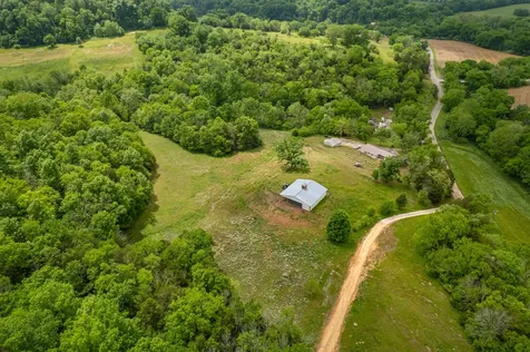 4187 Booker Farm Road Hampshire TN 38461