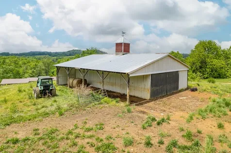 4187 Booker Farm Road Hampshire TN 38461